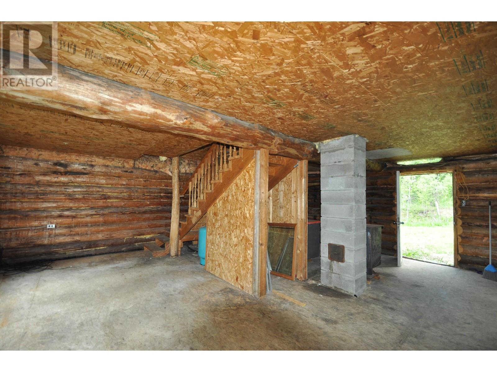 5065 Cave Road, Williams Lake, British Columbia  V0L 1L0 - Photo 11 - R3011911