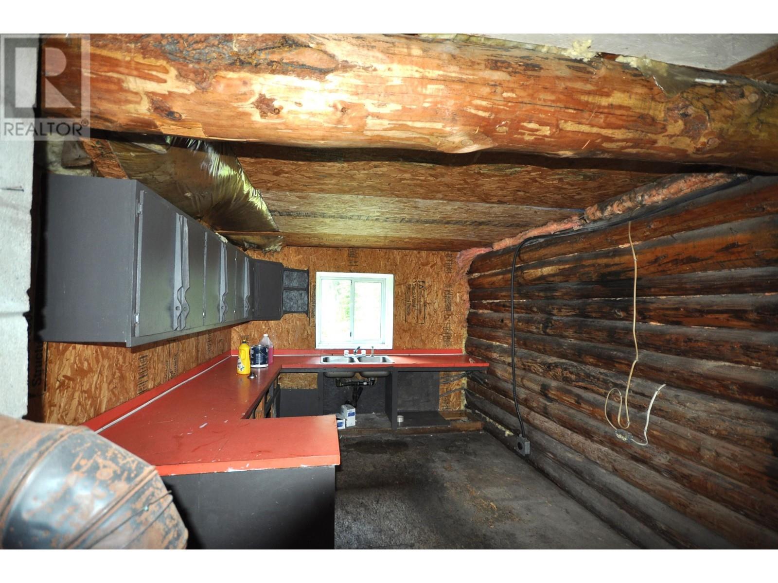 5065 Cave Road, Williams Lake, British Columbia  V0L 1L0 - Photo 12 - R3011911