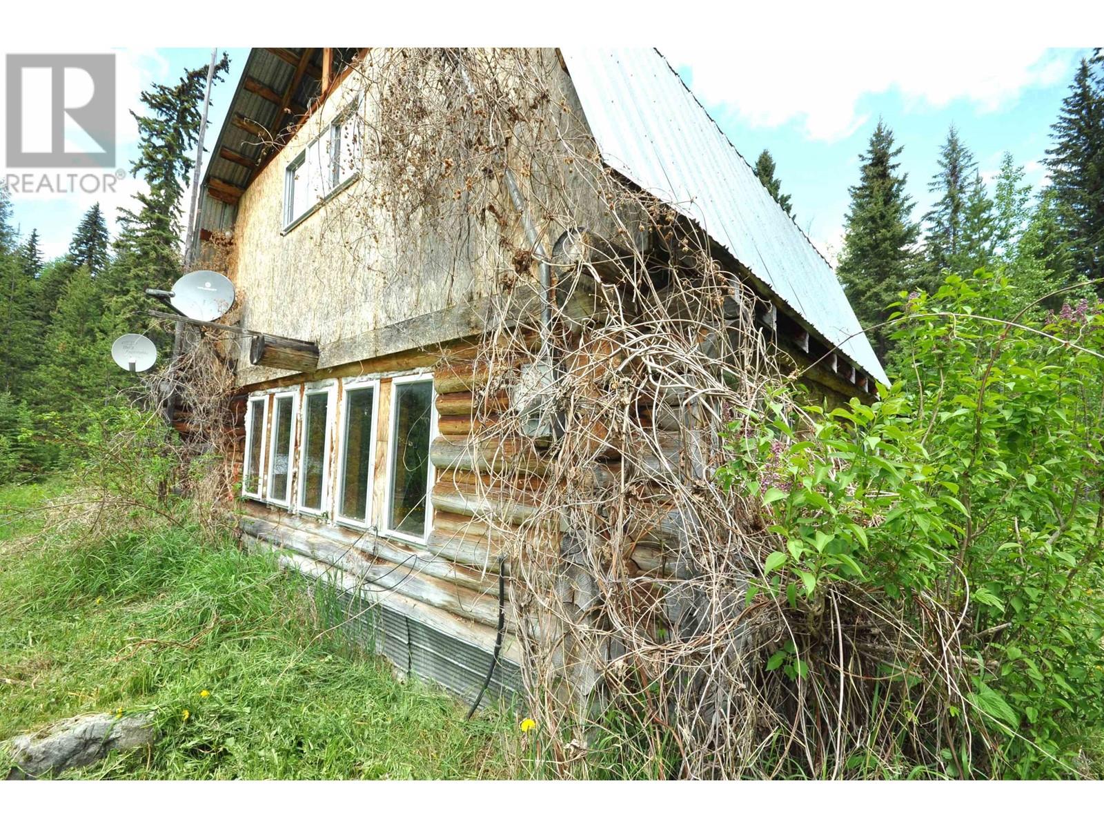 5065 Cave Road, Williams Lake, British Columbia  V0L 1L0 - Photo 3 - R3011911