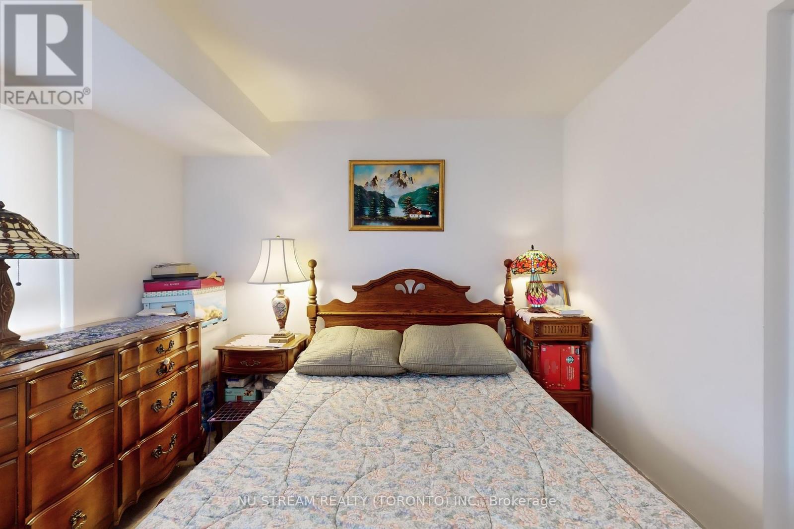 327 - 5 Mabelle Avenue, Toronto, Ontario  M9A 0C8 - Photo 12 - W12199195