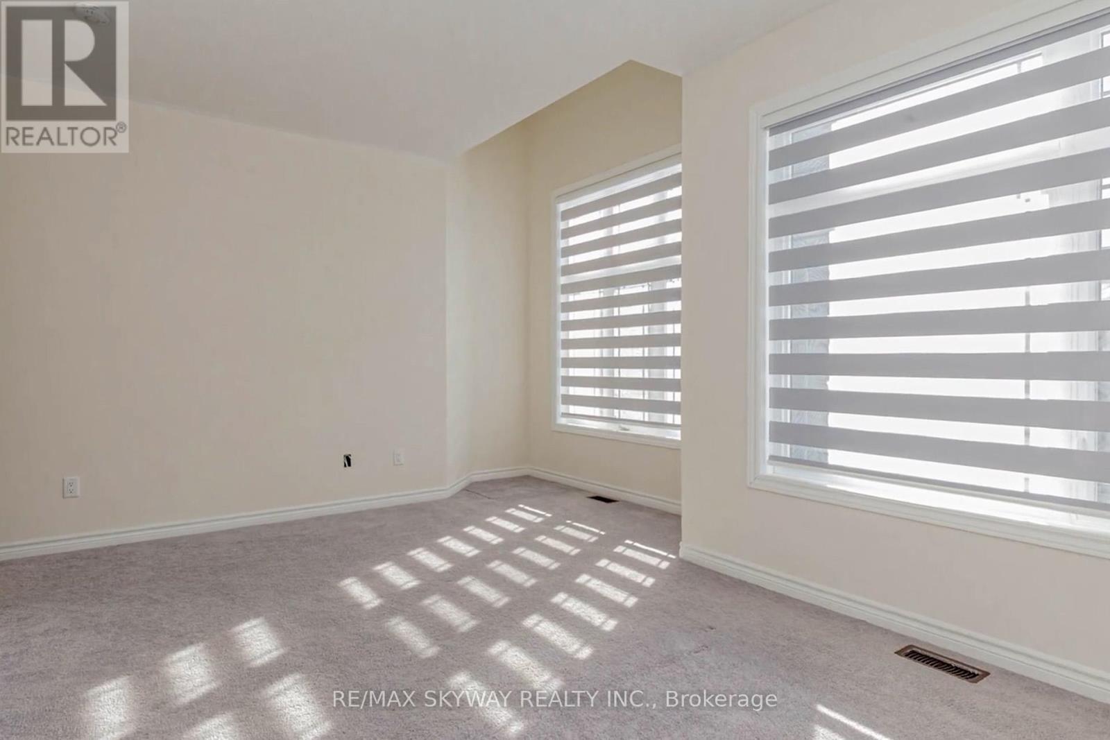 29 Thornvalley Terrace W, Caledon, Ontario  L7C 4H9 - Photo 45 - W12199200