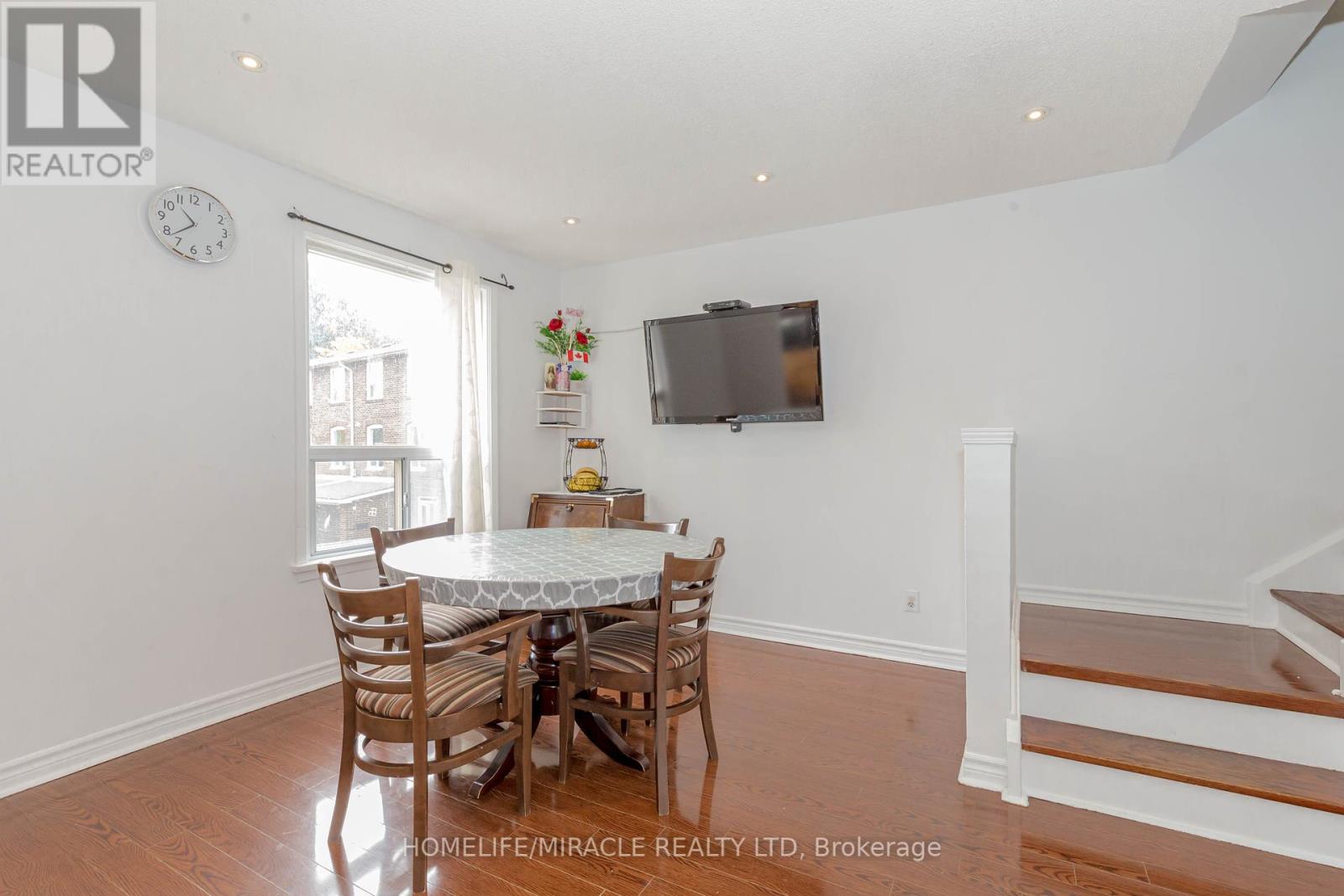 12 - 12 Eden Park S, Brampton, Ontario  L6T 3A5 - Photo 15 - W12199206