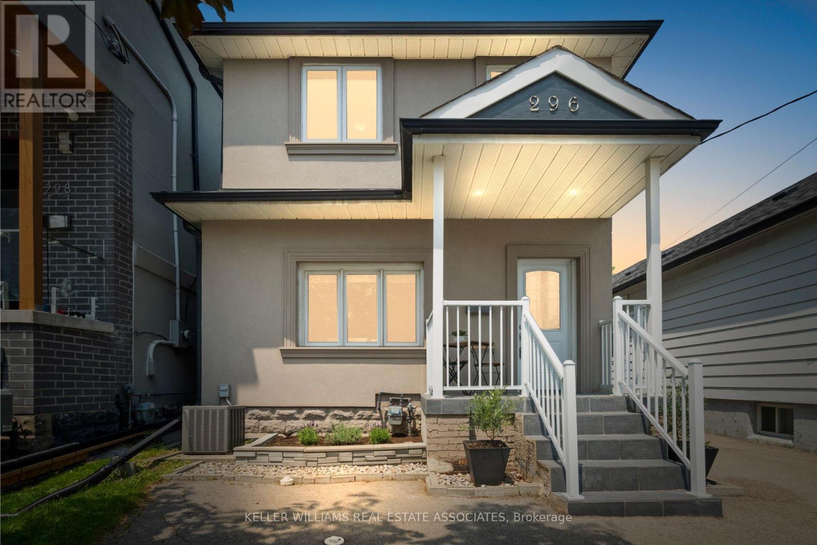 296 Melrose Street, Toronto, Ontario  M8Z 1G6 - Photo 2 - W12199295