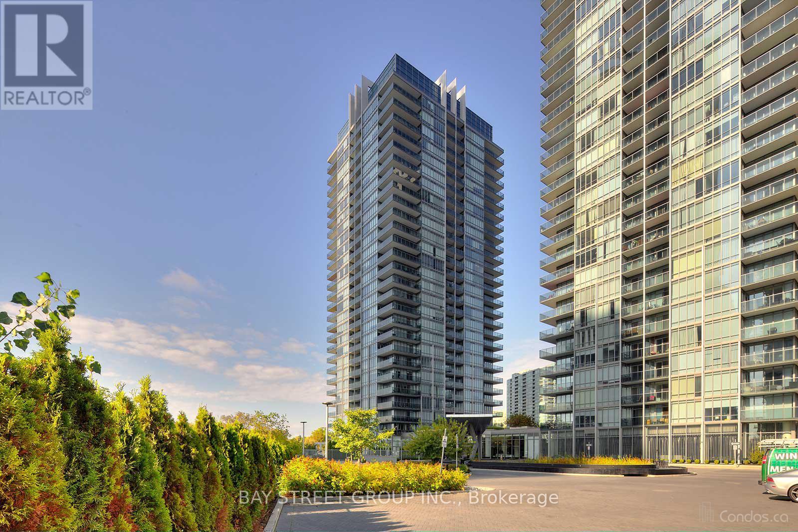 2011 - 88 Park Lawn Road, Toronto, Ontario  M8Y 0B5 - Photo 1 - W12199315