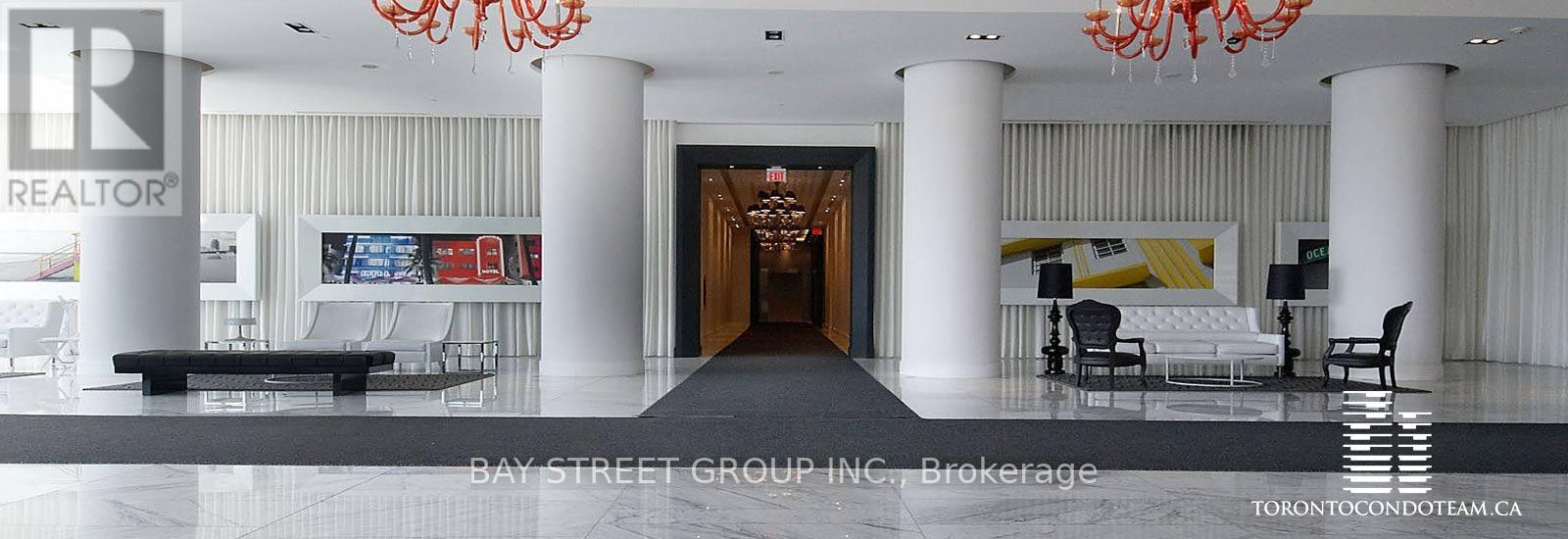 2011 - 88 Park Lawn Road, Toronto, Ontario  M8Y 0B5 - Photo 4 - W12199315