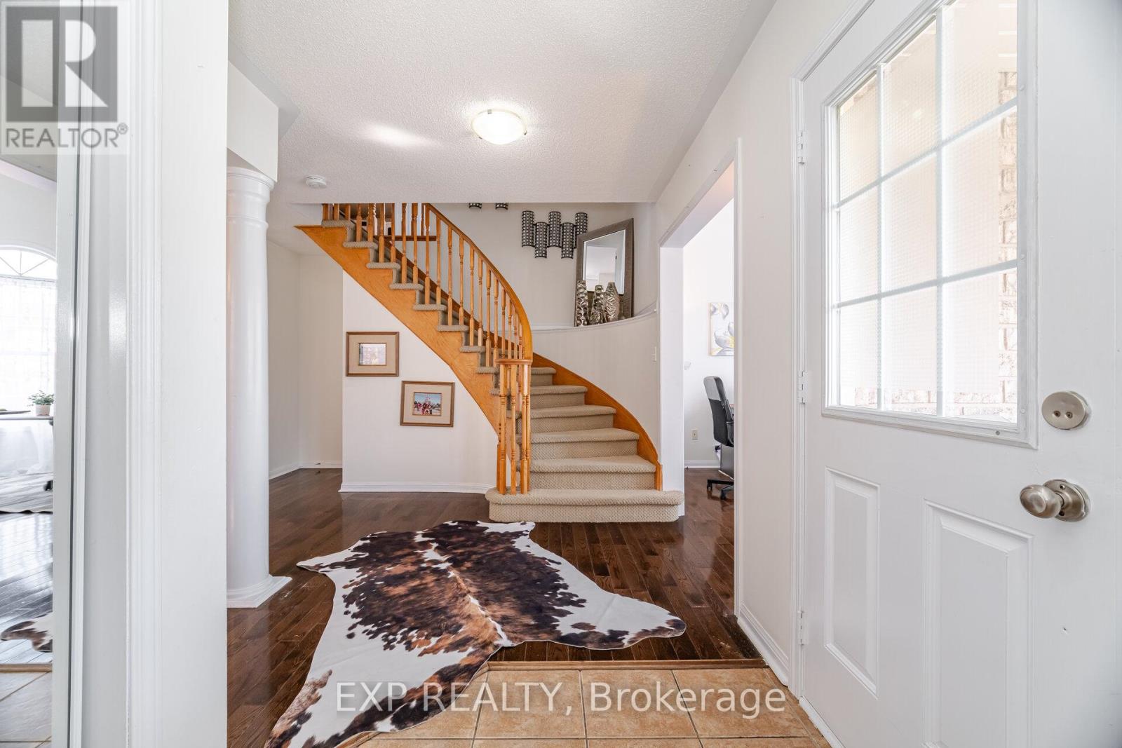 1111 Hepburn Road, Milton, Ontario  L9T 6X5 - Photo 5 - W12199321