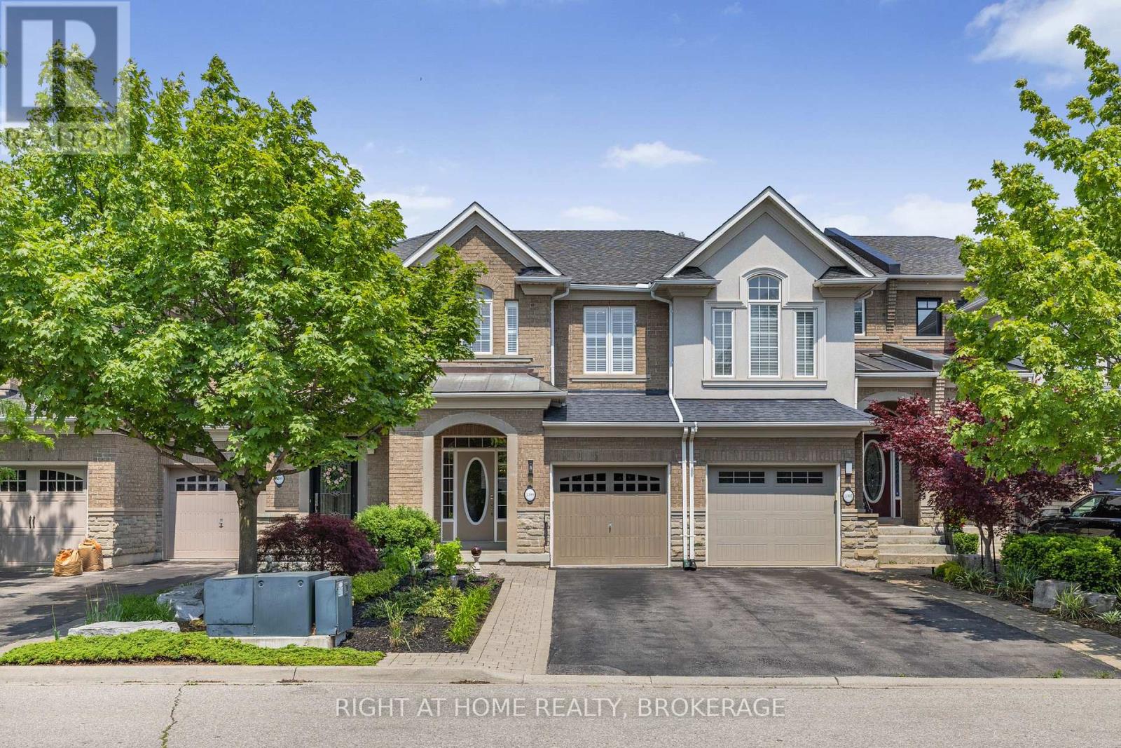 3399 Hayhurst Crescent, Oakville, Ontario  L6L 6W9 - Photo 1 - W12199343