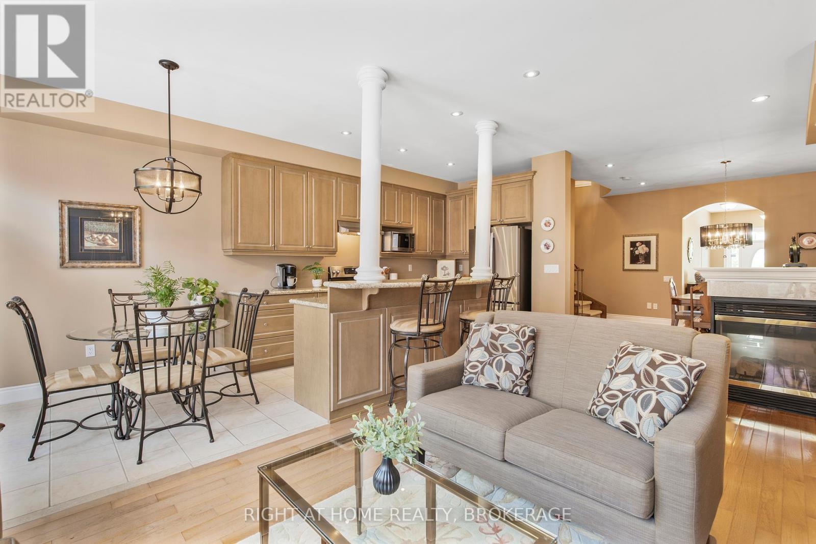 3399 Hayhurst Crescent, Oakville, Ontario  L6L 6W9 - Photo 16 - W12199343