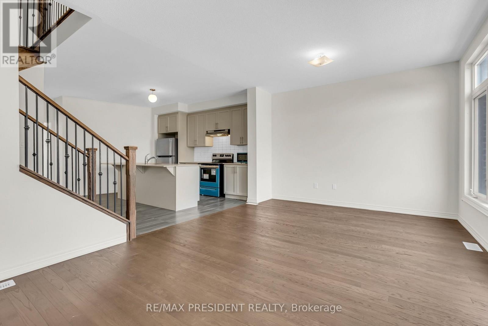 34 Queenpost Drive E, Brampton, Ontario  L6Y 6L2 - Photo 20 - W12199377