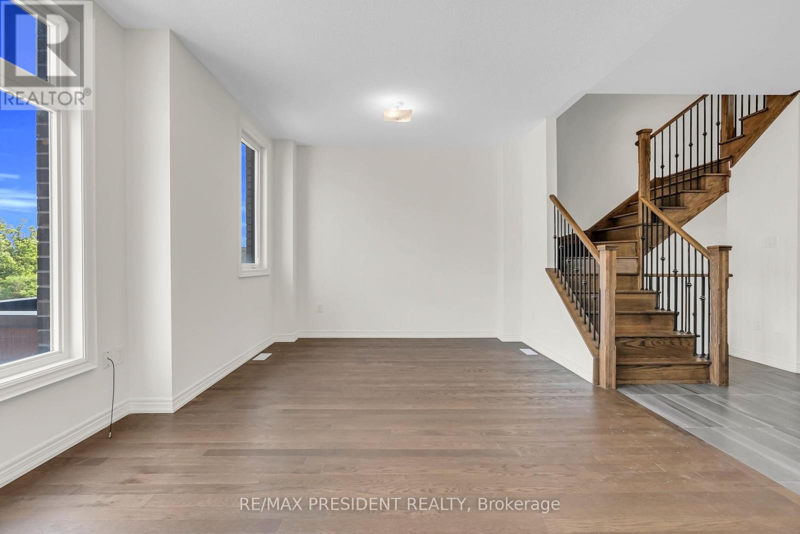 34 Queenpost Drive E, Brampton, Ontario  L6Y 6L2 - Photo 23 - W12199377