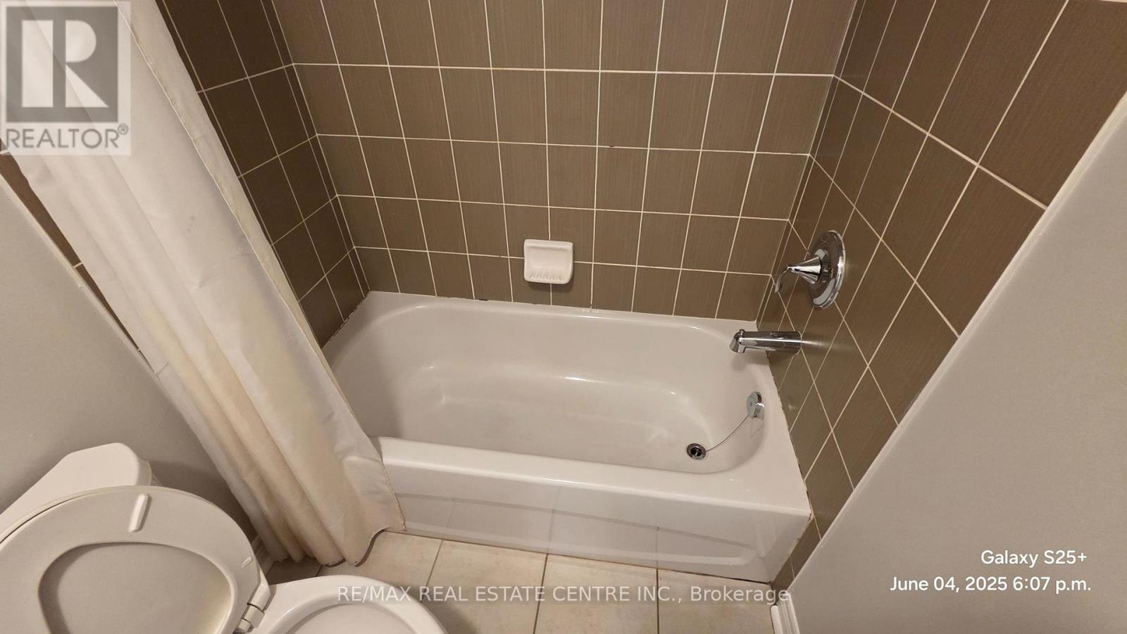 343 Cedric Terrace, Milton, Ontario  L9T 8P3 - Photo 25 - W12199405