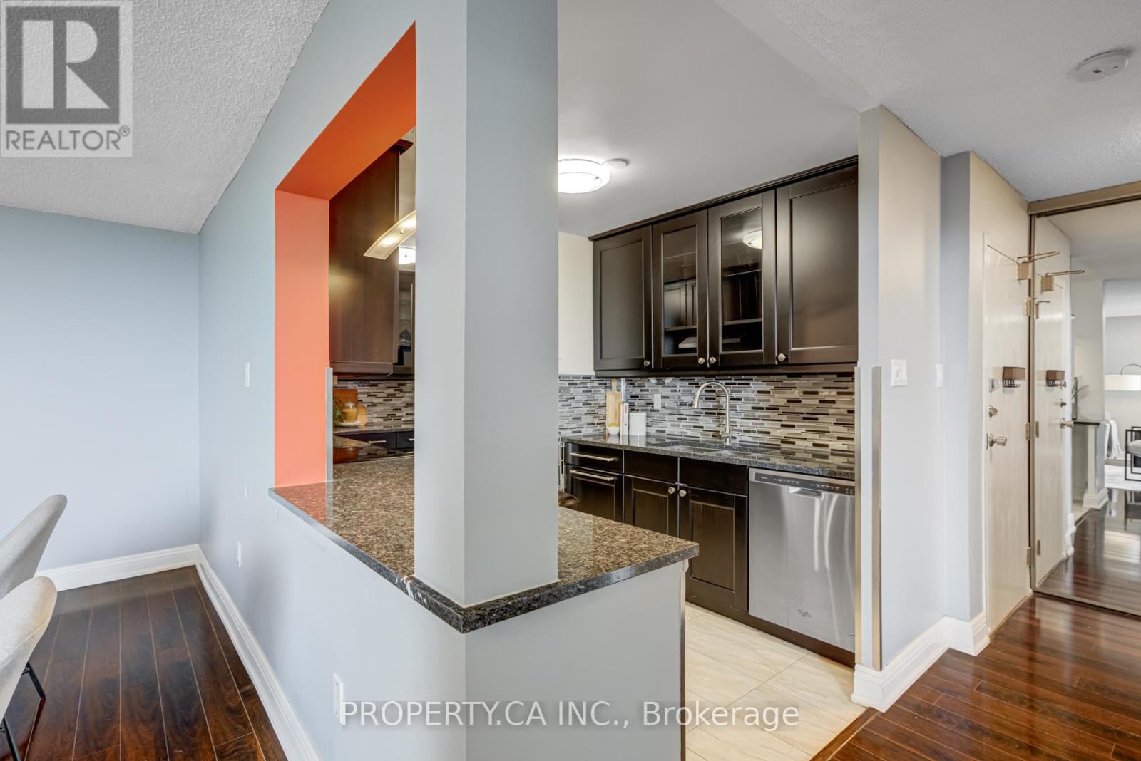 Ph5 - 1515 Lakeshore Road E, Mississauga, Ontario  L5E 3E2 - Photo 5 - W12199427