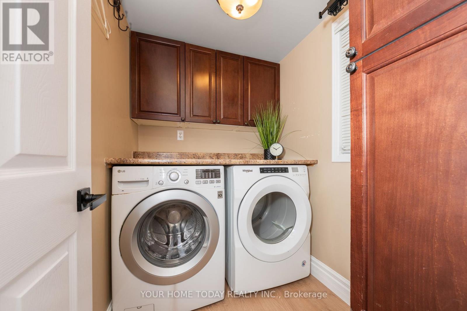 4 Huffmann Drive, Halton Hills, Ontario  L7G 5T8 - Photo 13 - W12199496