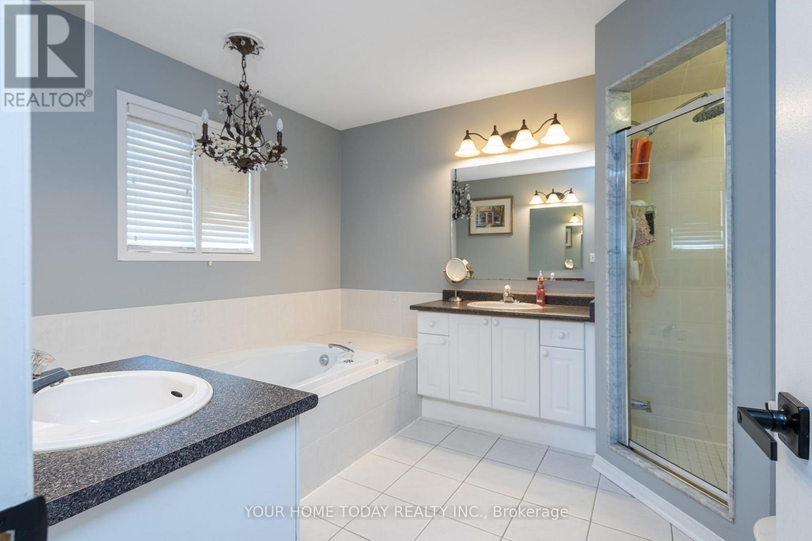 4 Huffmann Drive, Halton Hills, Ontario  L7G 5T8 - Photo 23 - W12199496
