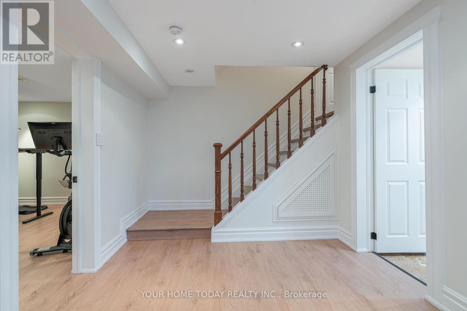 4 Huffmann Drive, Halton Hills, Ontario  L7G 5T8 - Photo 31 - W12199496