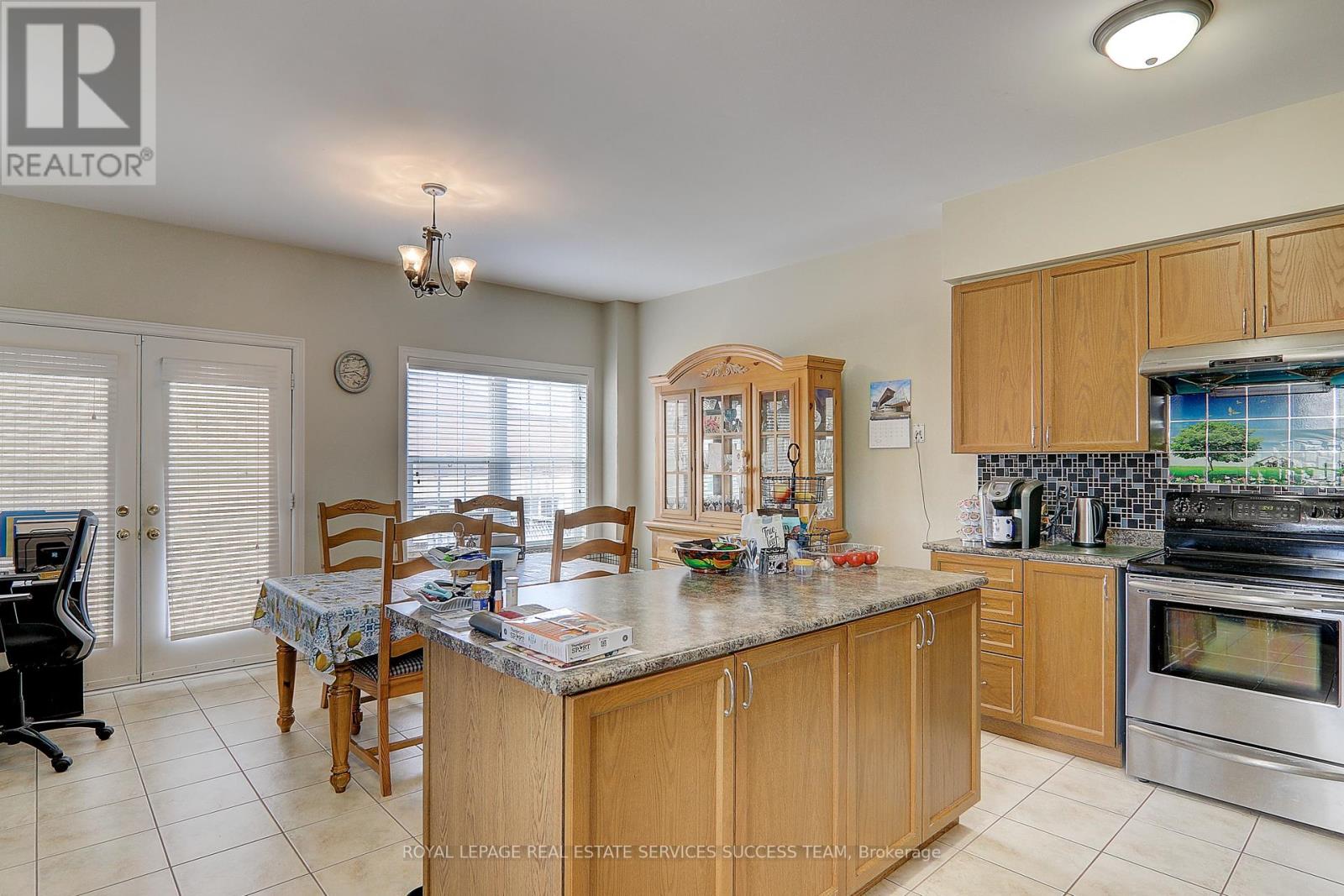 5507 Festival Drive, Mississauga (Churchill Meadows), Ontario  L5M 0G6 - Photo 17 - W12199509