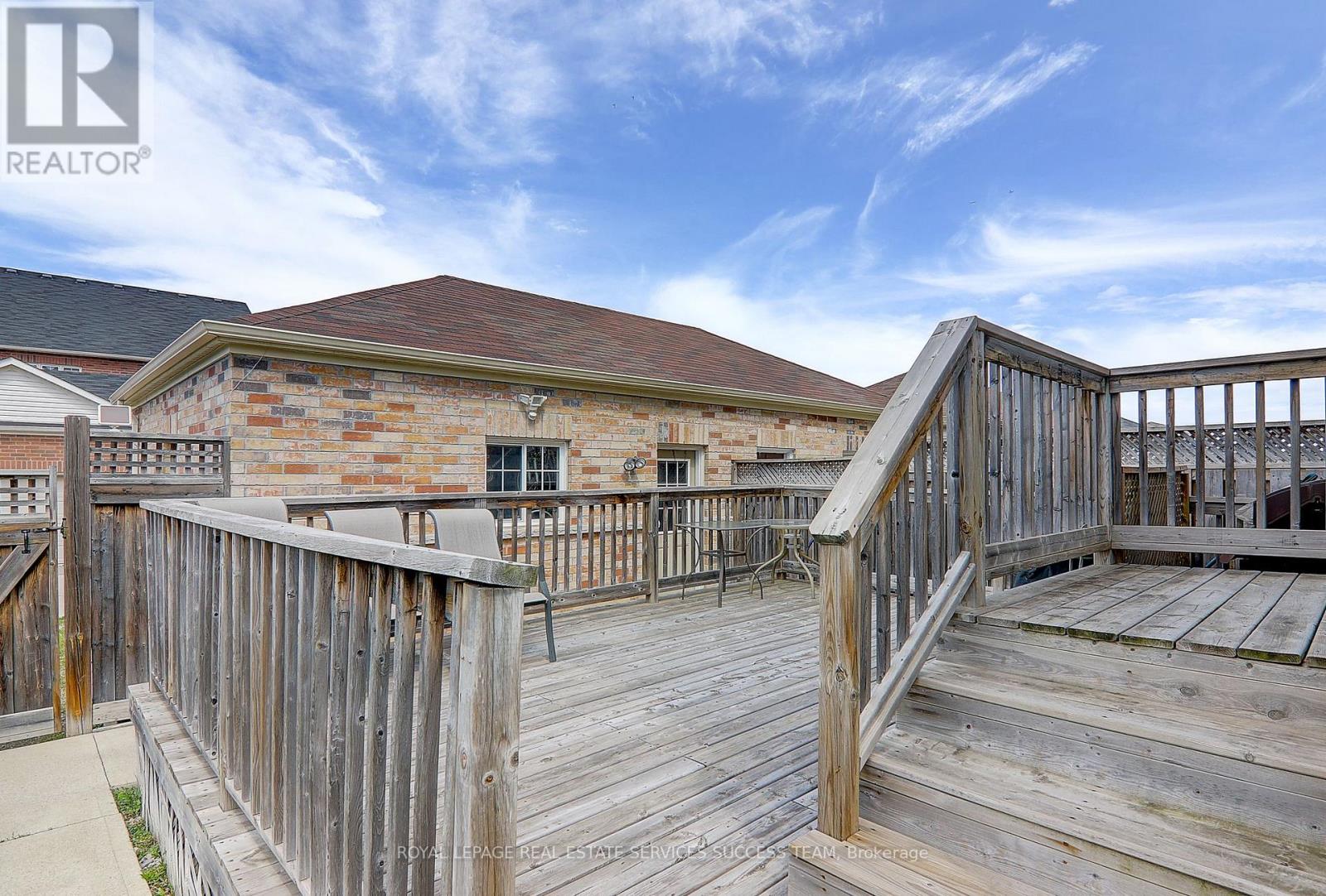5507 Festival Drive, Mississauga, Ontario  L5M 0G6 - Photo 32 - W12199509