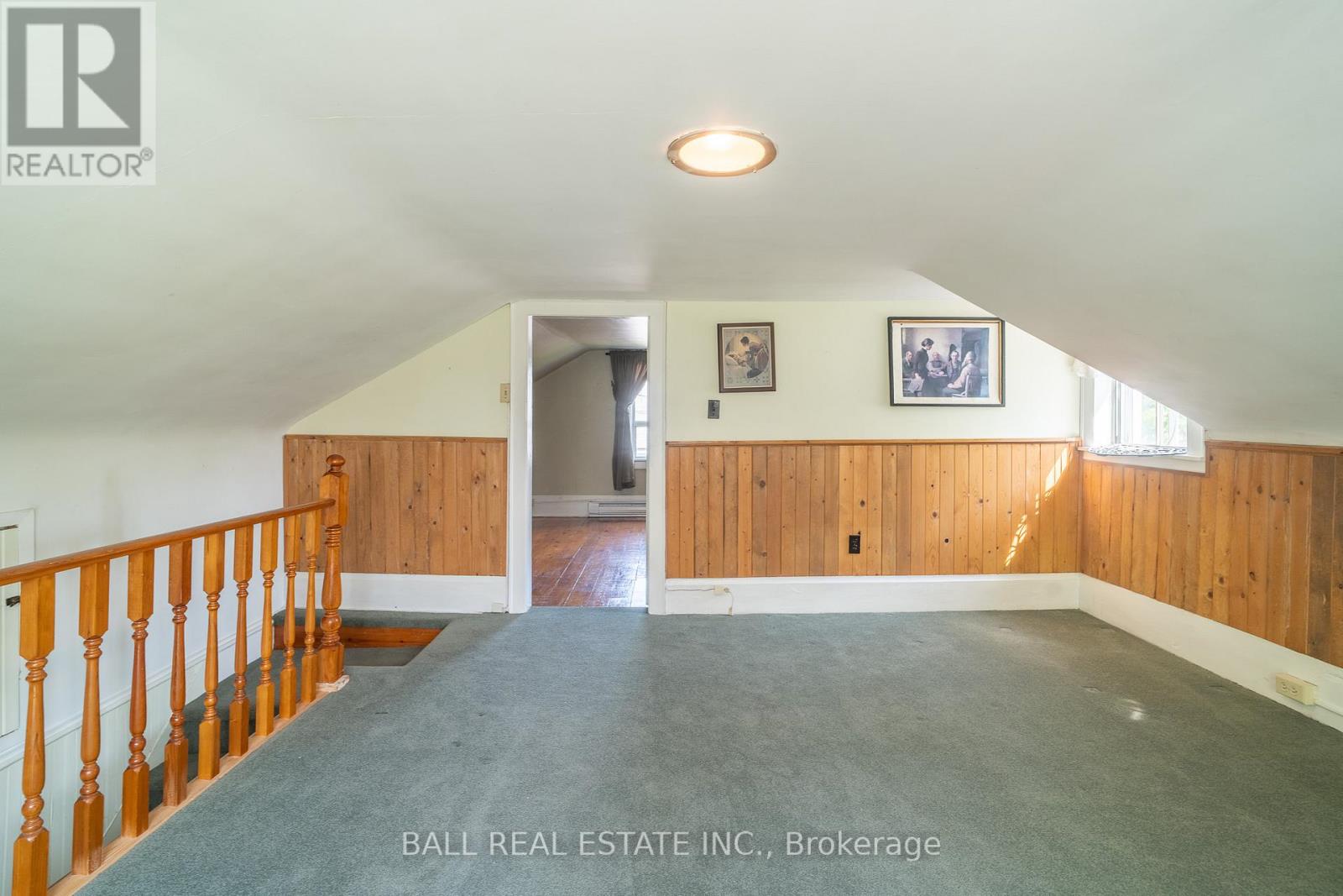 92 Bond Street W, Kawartha Lakes, Ontario  K0M 1N0 - Photo 21 - X12199530