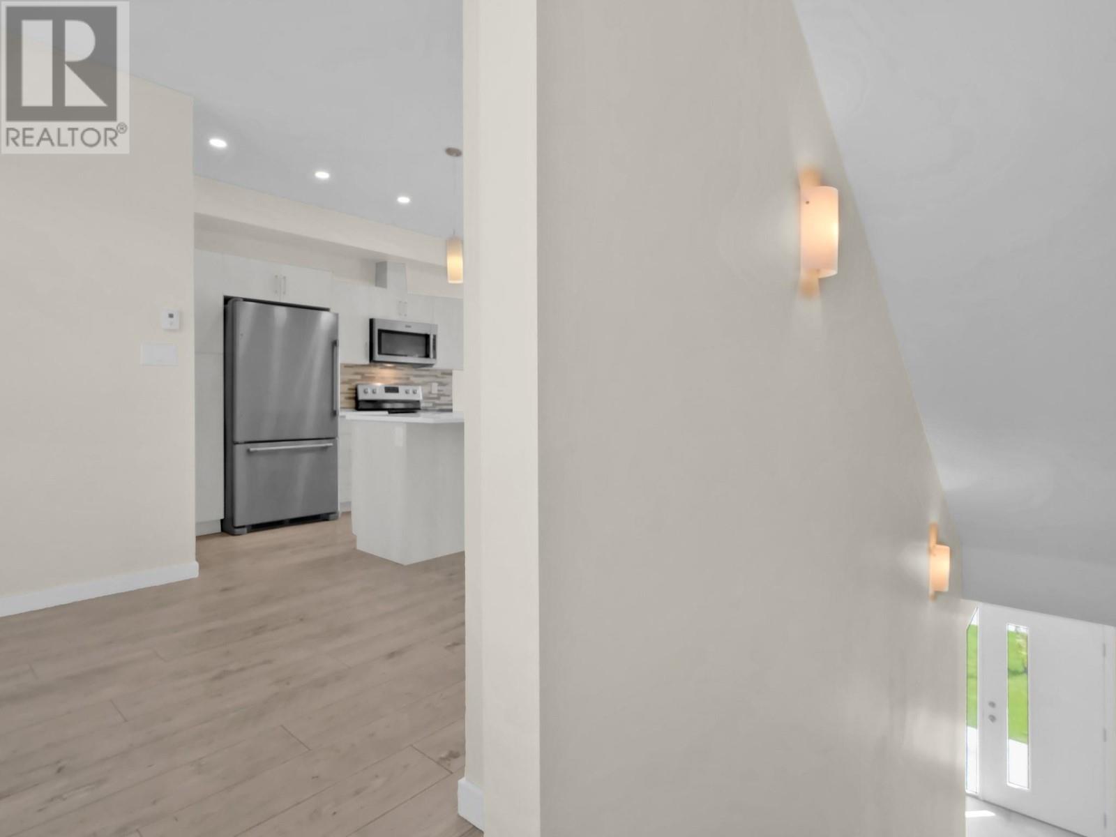 388 Eckhardt Avenue Unit# 123, Penticton, British Columbia  V2A 1Z2 - Photo 9 - 10343115