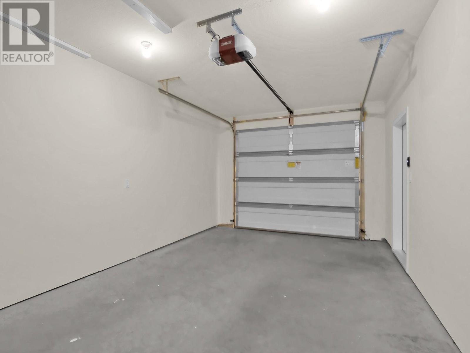 388 Eckhardt Avenue Unit# 123, Penticton, British Columbia  V2A 1Z2 - Photo 31 - 10343115
