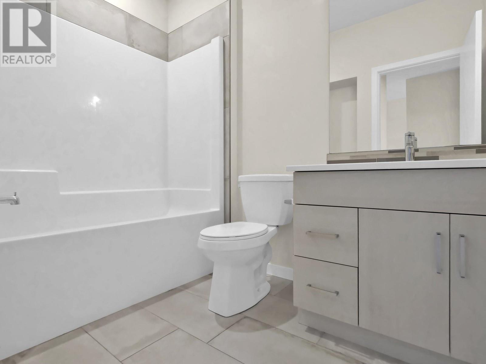388 Eckhardt Avenue Unit# 123, Penticton, British Columbia  V2A 1Z2 - Photo 30 - 10343115