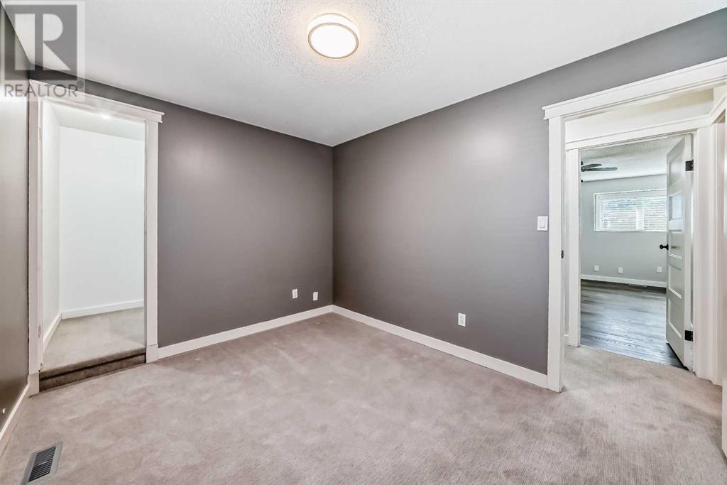 42 Denmark Crescent, Red Deer, Alberta  T4R 2K4 - Photo 29 - A2225319