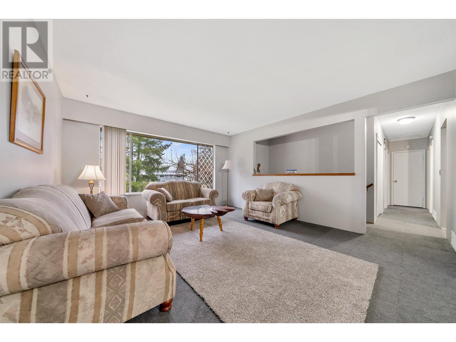 3745 Cedar Drive, Port Coquitlam, British Columbia  V3B 3E1 - Photo 12 - R2991566