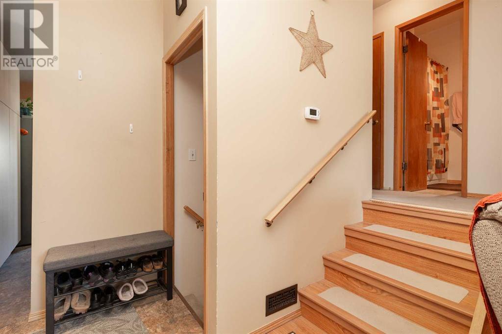 3303 5a Avenue S, Lethbridge, Alberta  T1J 0J4 - Photo 8 - A2226802