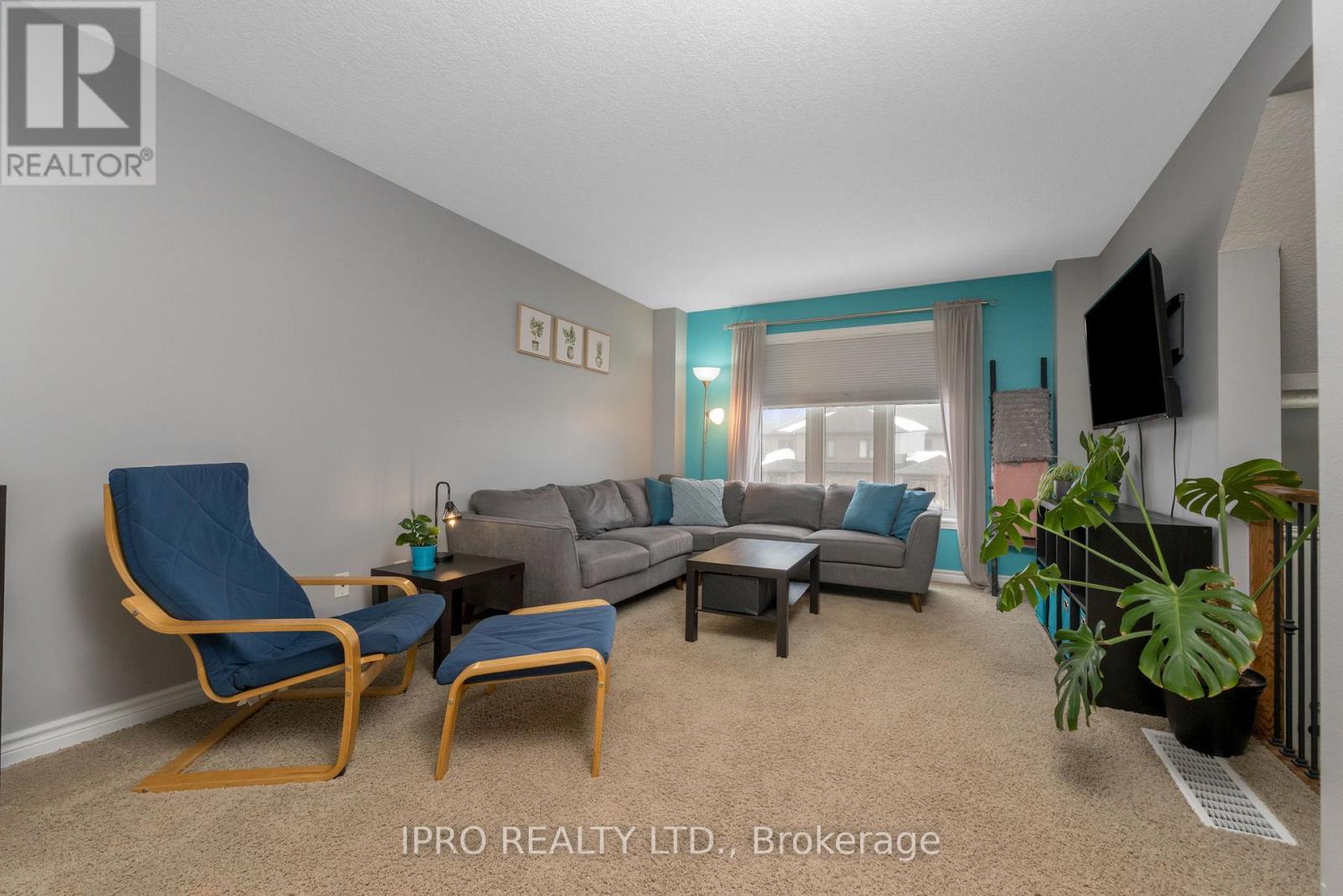 28 Taylor Drive, East Luther Grand Valley, Ontario  L9W 6P4 - Photo 8 - X12199277