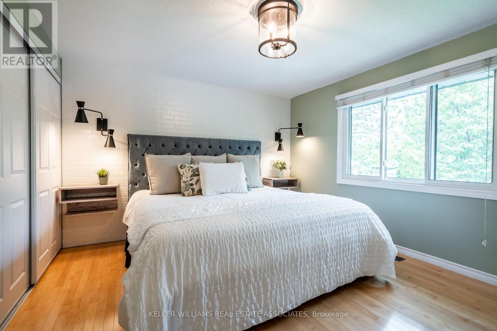 7 Michael Place, Guelph (Willow West/sugarbush/west Acres), Ontario  N1H 6R9 - Photo 19 - X12199306