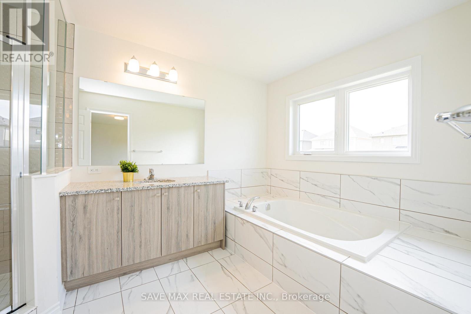 1077 Trailsview Avenue, Cobourg, Ontario  K9A 4J5 - Photo 27 - X12199322