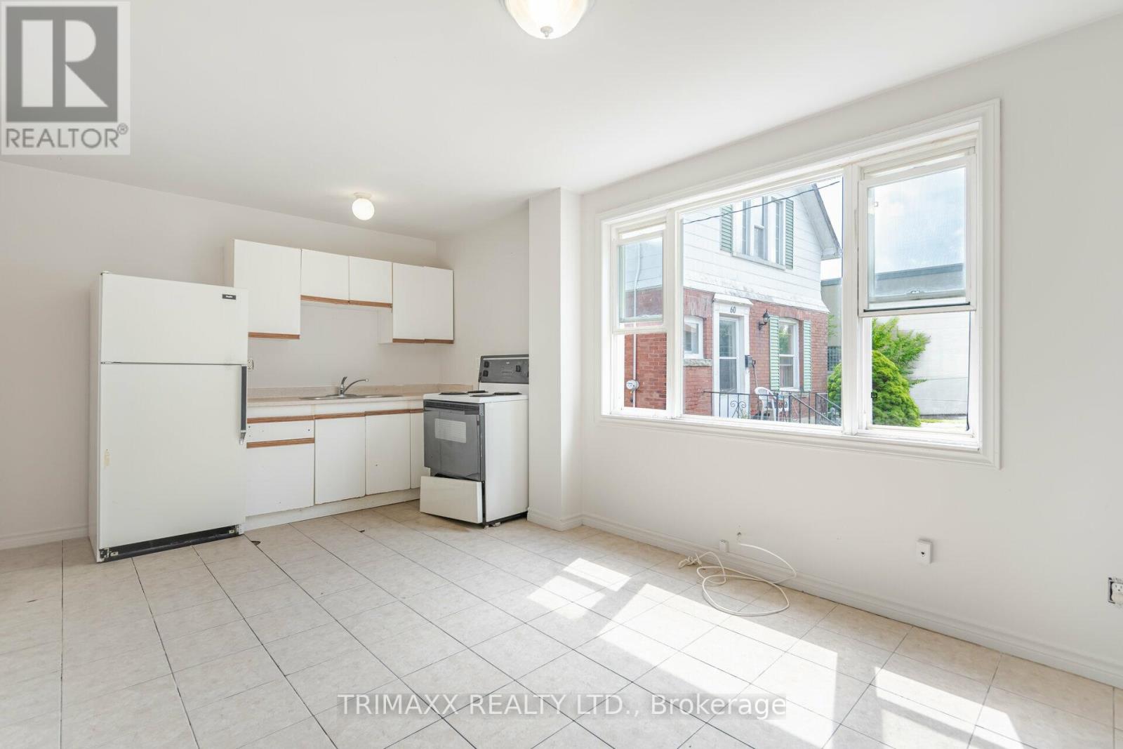 62 Pine Street N, Thorold, Ontario  L2V 2N9 - Photo 24 - X12199373