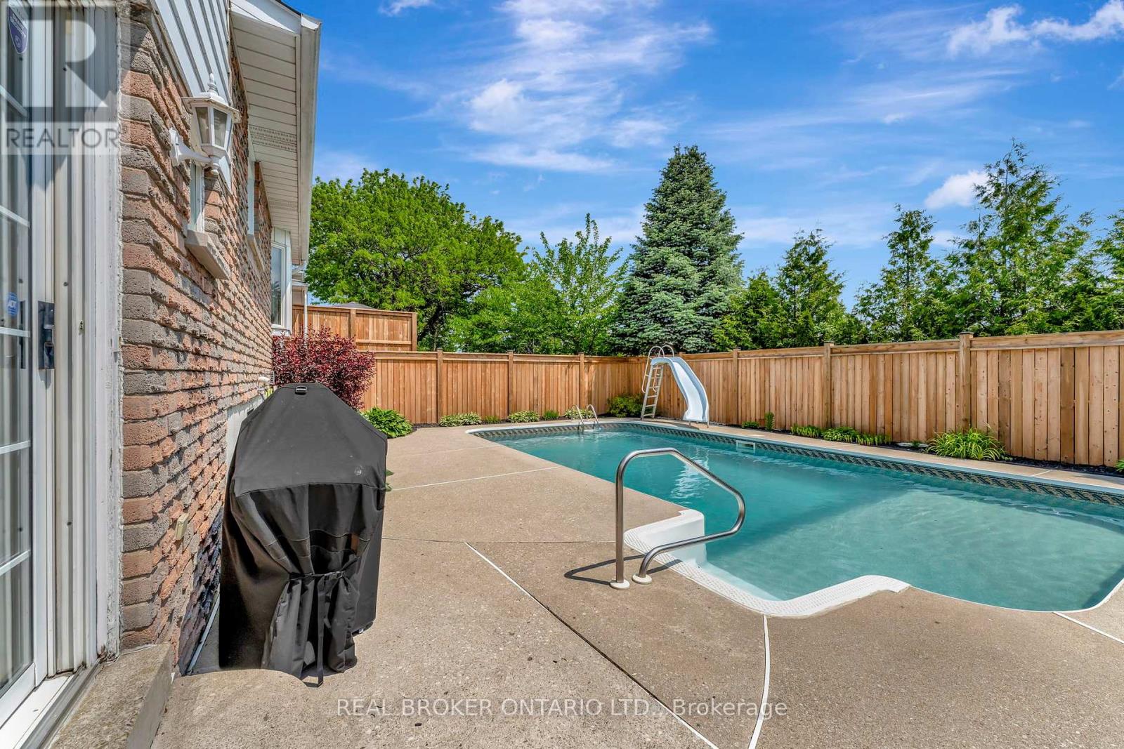 72 Hillcrest Avenue, Brantford, Ontario  N3T 5X8 - Photo 32 - X12199422