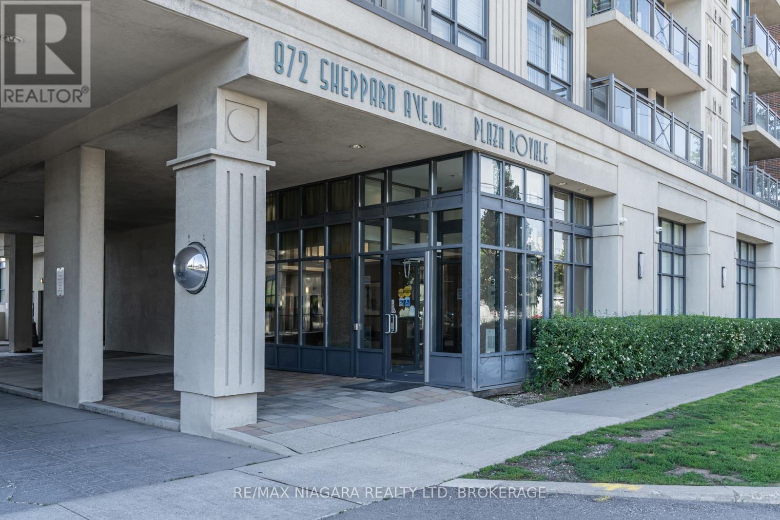 313 - 872 Sheppard Avenue W, Toronto, Ontario  M3H 5V5 - Photo 4 - C12199587