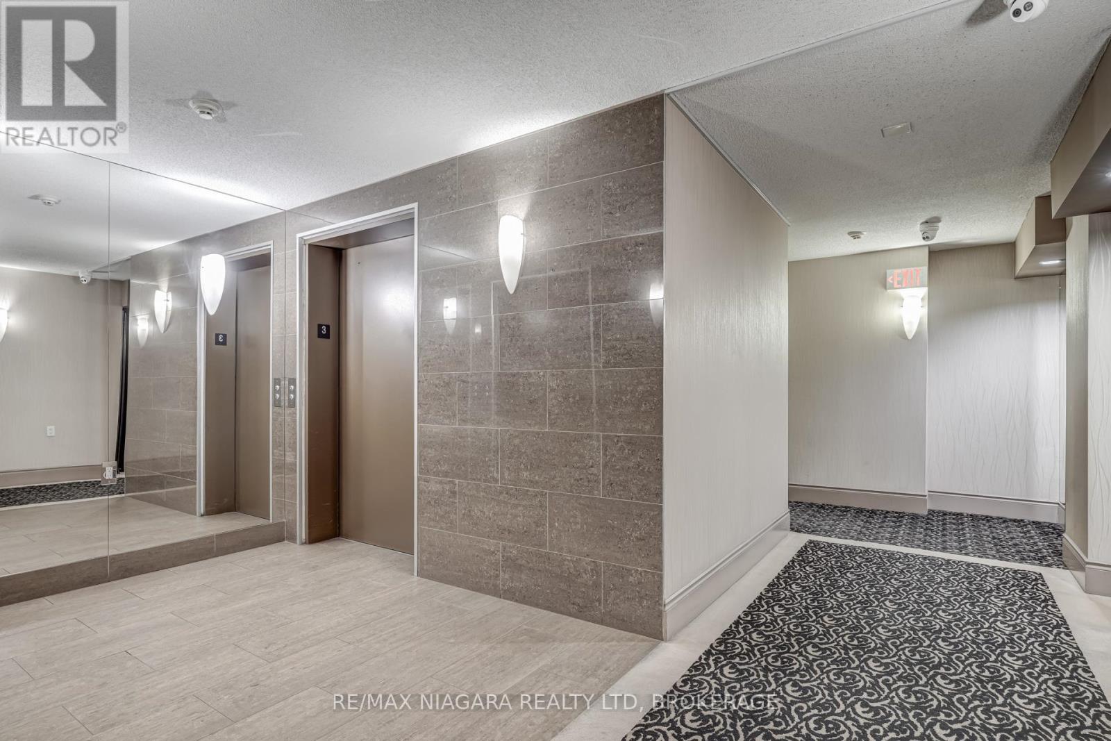 313 - 872 Sheppard Avenue W, Toronto, Ontario  M3H 5V5 - Photo 8 - C12199587