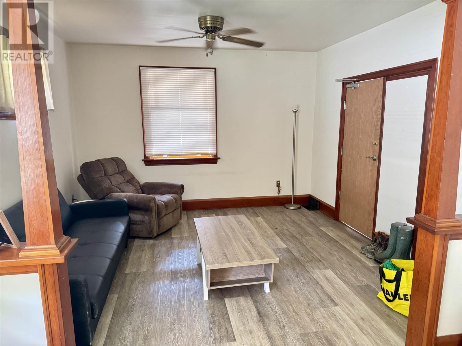224 Rowand St, Thunder Bay, Ontario  P7C 2P4 - Photo 2 - TB251537