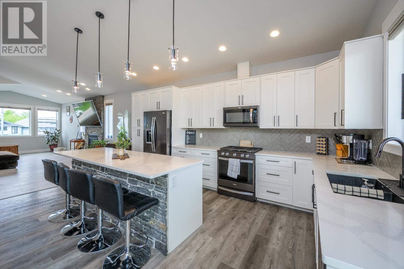 6260 Orbin Place, Prince George, British Columbia  V2K 4X8 - Photo 6 - R3011574