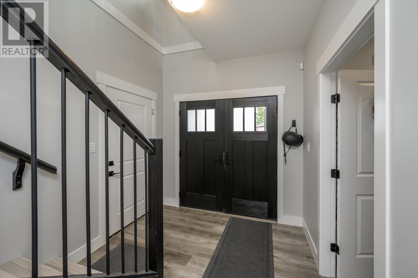 6260 Orbin Place, Prince George, British Columbia  V2K 4X8 - Photo 2 - R3011574