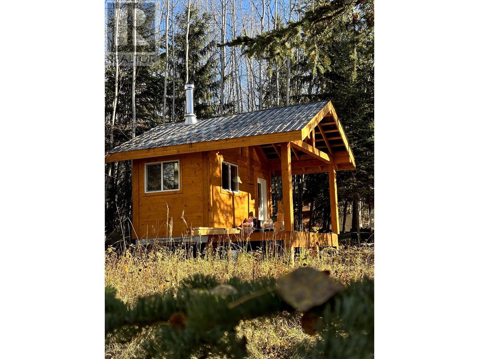 9410 Adams Road, Smithers, British Columbia  V0J 2N0 - Photo 4 - R3011752