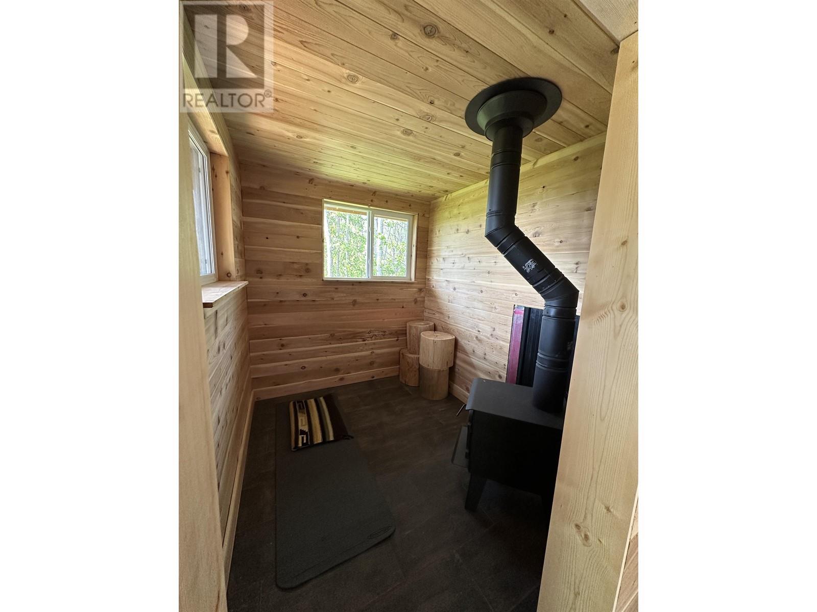 9410 Adams Road, Smithers, British Columbia  V0J 2N0 - Photo 6 - R3011752