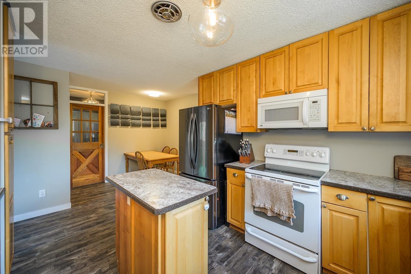 9695 Heights Road, Prince George, British Columbia  V2N 5A8 - Photo 10 - R3011651