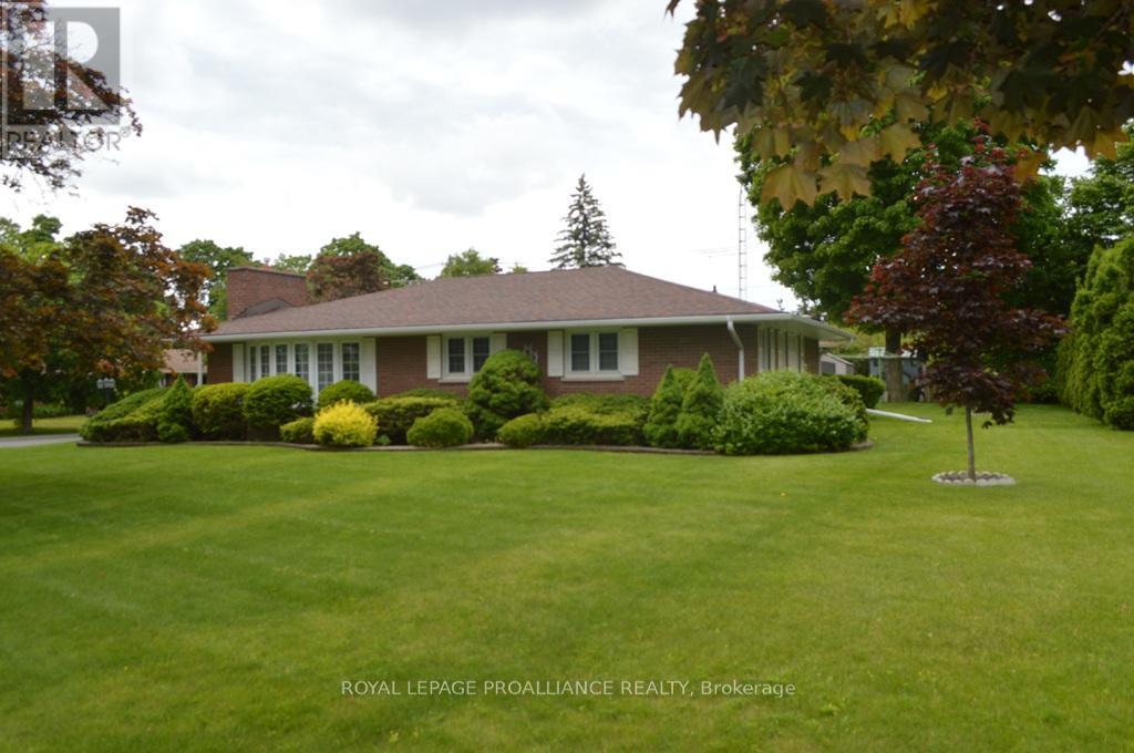 Property at 9 PARKVIEW HEIGHTS image 3
