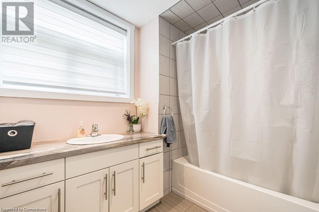 489 East Avenue Unit# A, Kitchener, Ontario  N2H 1Z7 - Photo 15 - 40737105