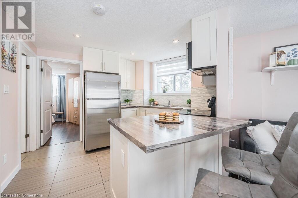 489 East Avenue Unit# A, Kitchener, Ontario  N2H 1Z7 - Photo 7 - 40737105
