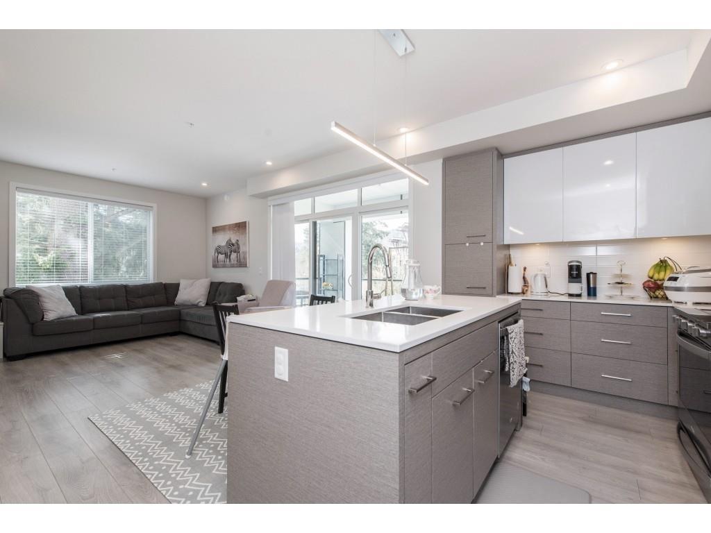 310 45510 Market Way, Garrison Crossing, Chilliwack, British Columbia  V2R 6E1 - Photo 9 - R3011218