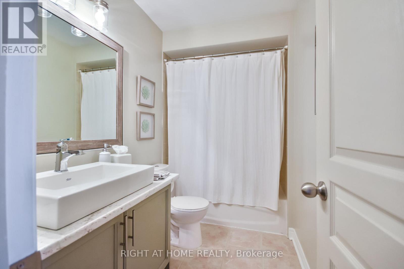 13 Couples Court, Barrie, Ontario  L4M 6V5 - Photo 24 - S12198352