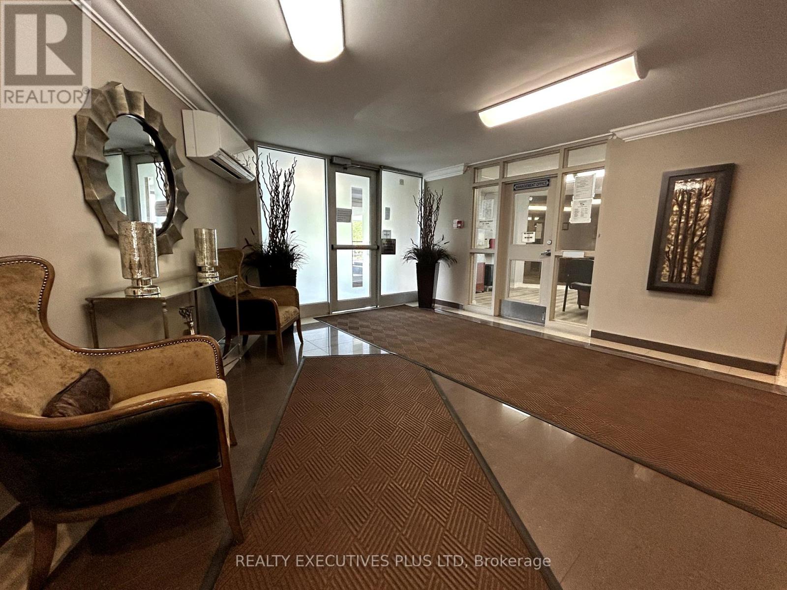 1203 - 530 Lolita Gardens, Mississauga, Ontario  L5A 3T2 - Photo 21 - W12199133