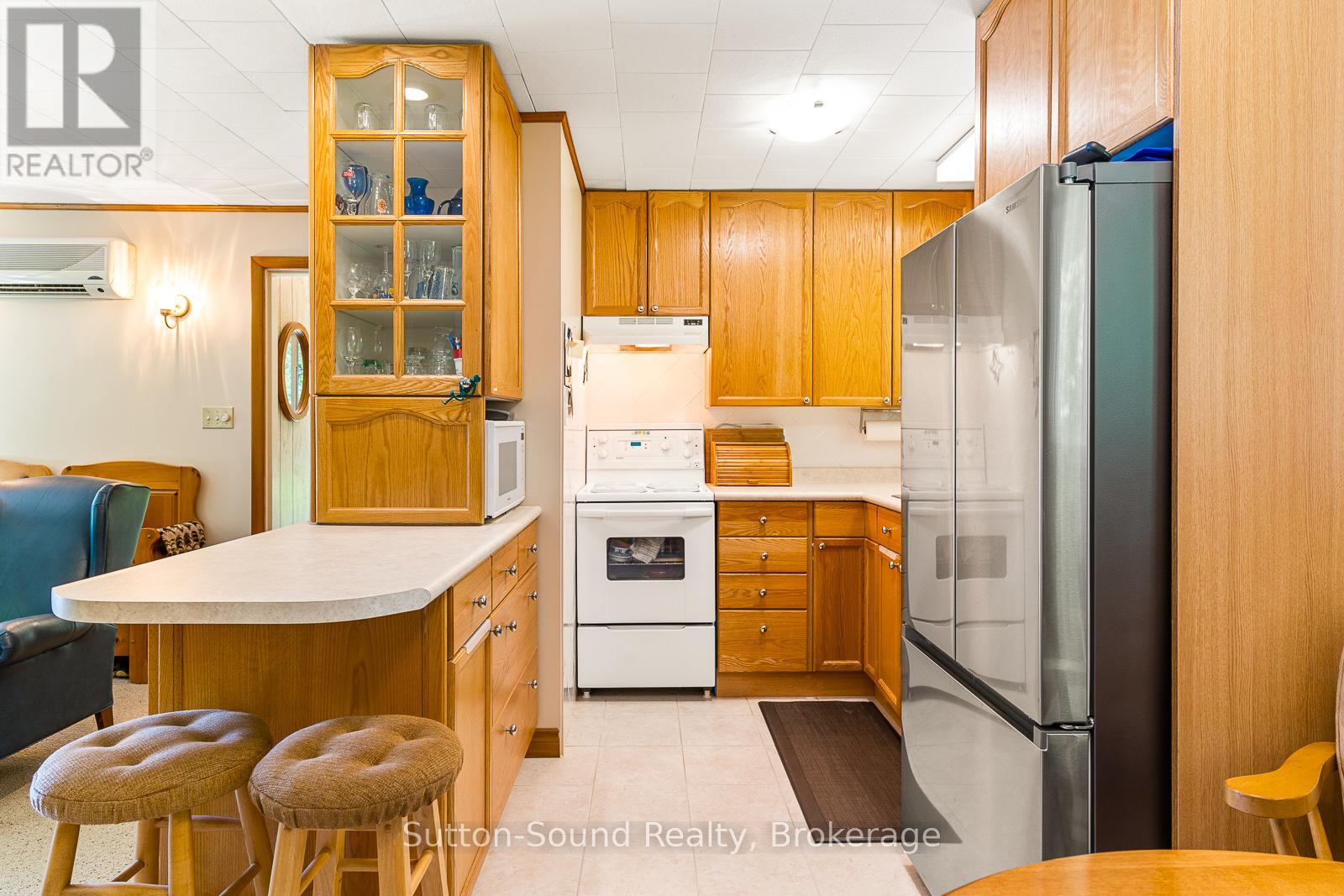 504815 Grey Road 1 Road, Georgian Bluffs, Ontario  N0H 1S0 - Photo 37 - X12199538