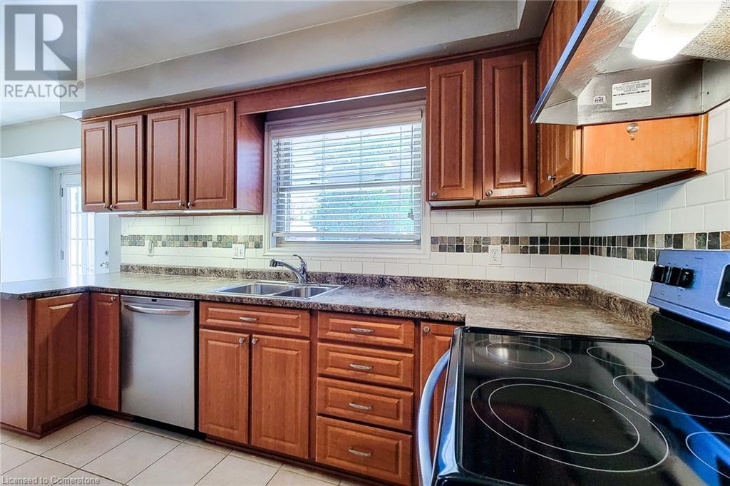 35 Cloke Court, Hamilton, Ontario  L8T 1N4 - Photo 16 - 40733834
