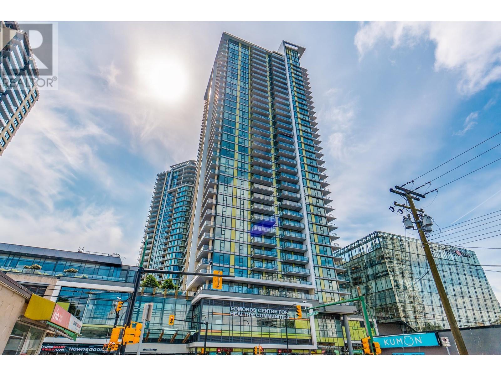2307 7358 EDMONDS STREET, Burnaby, British Columbia
